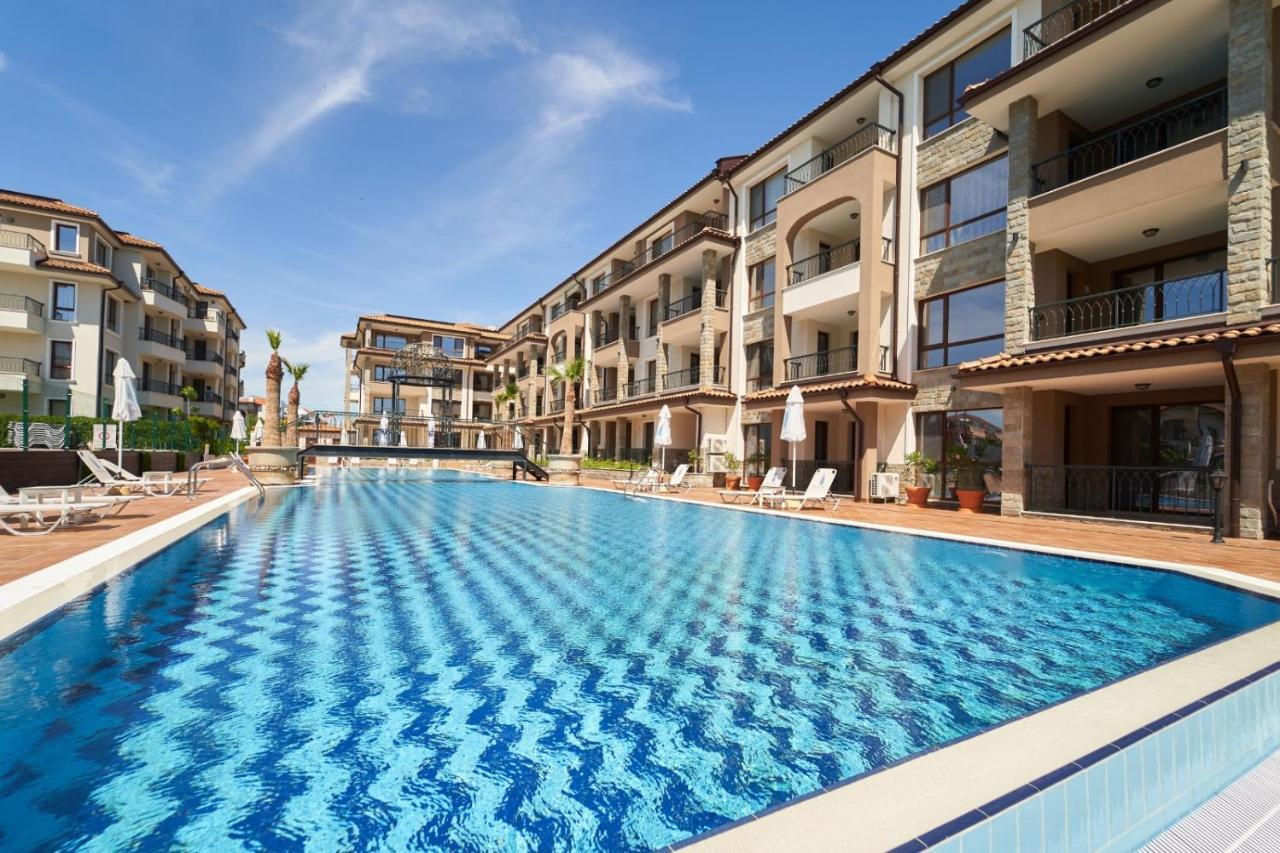 Burgas Beach Resort 2 Apartments Ngoại thất bức ảnh