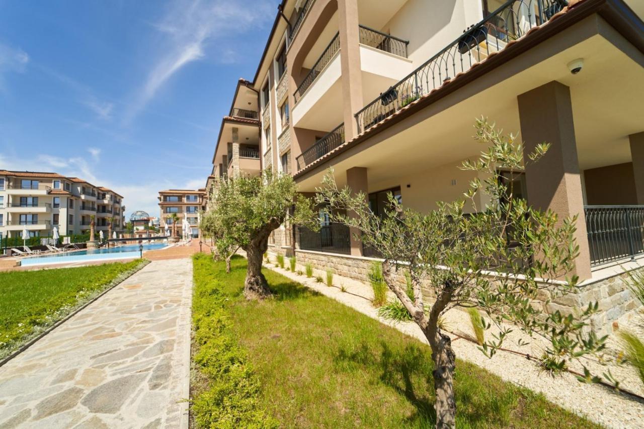 Burgas Beach Resort 2 Apartments Ngoại thất bức ảnh