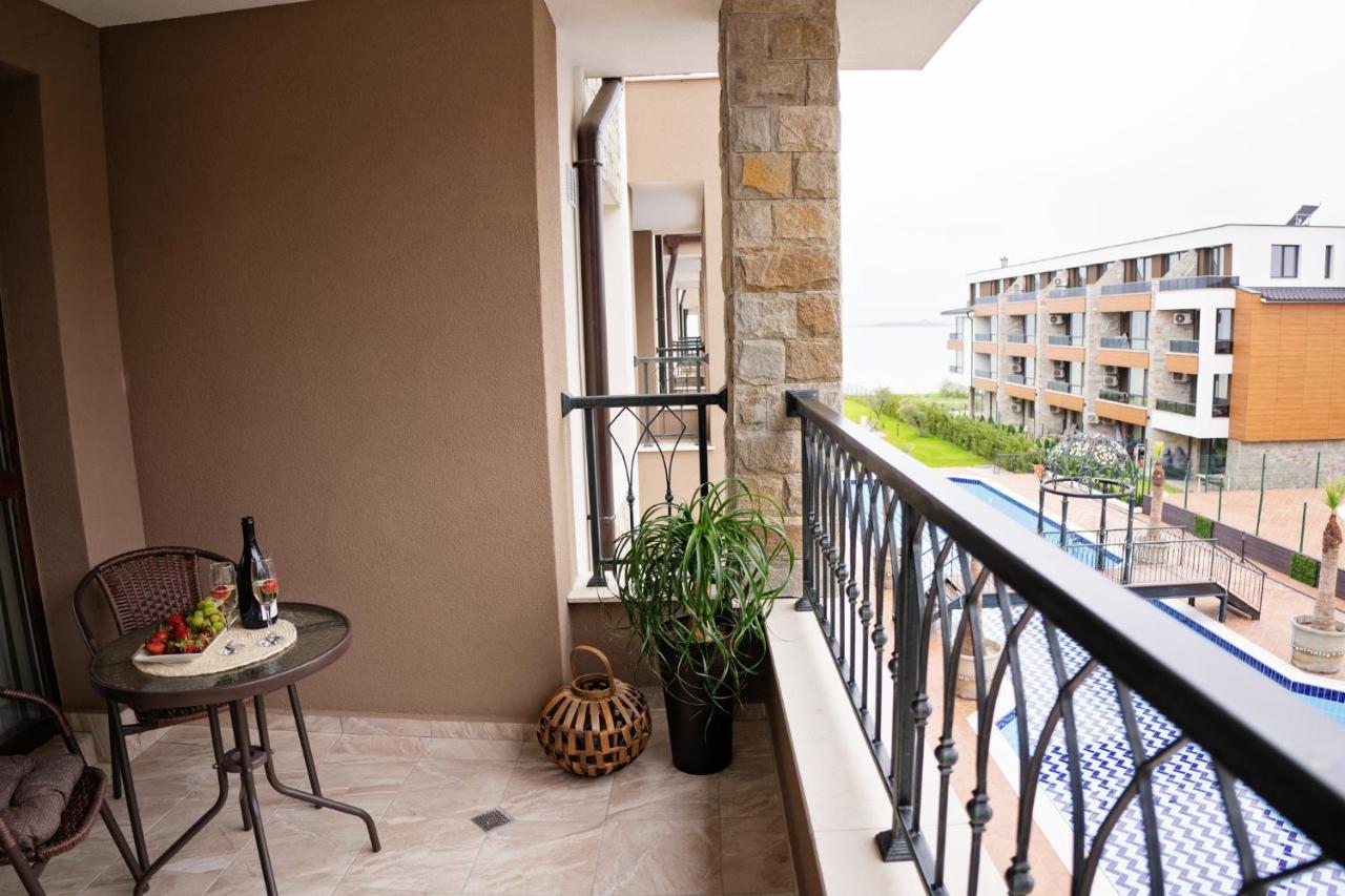Burgas Beach Resort 2 Apartments Ngoại thất bức ảnh